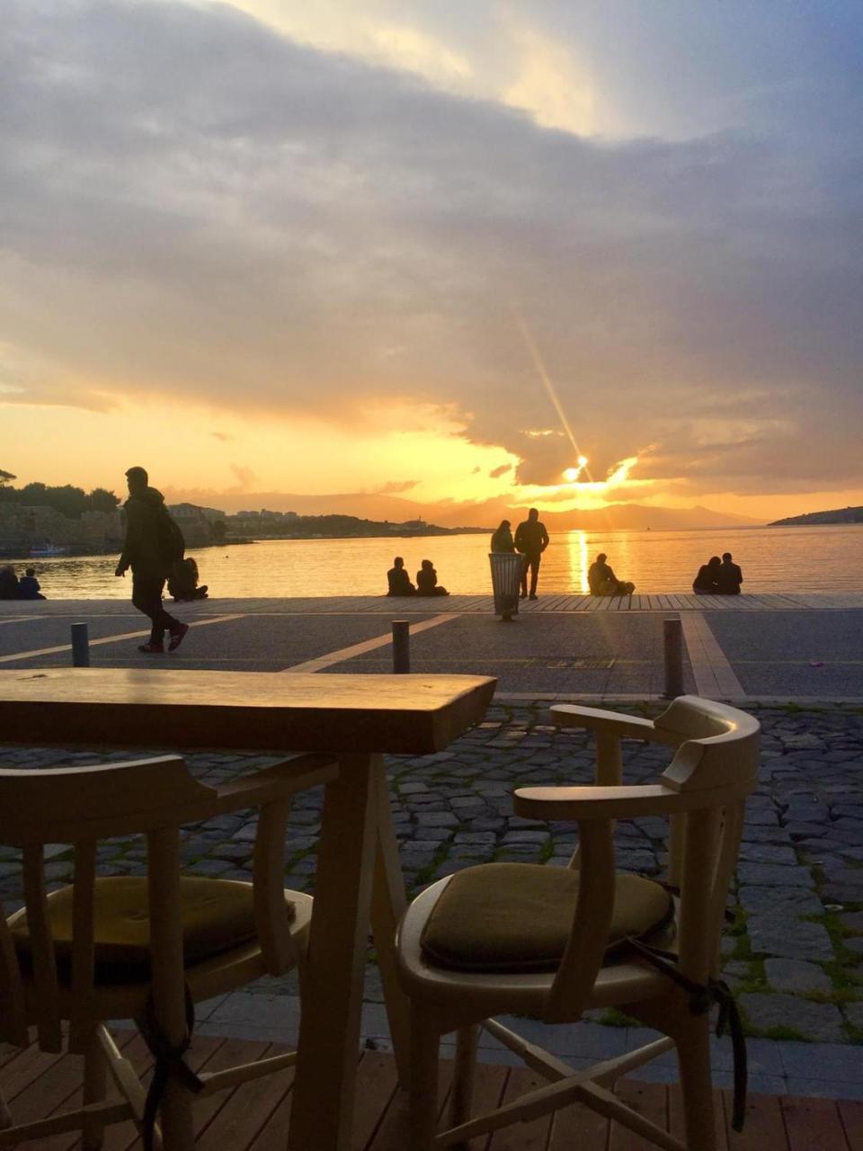 Ayshe Hotel Foca Pokoj fotografie